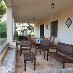 Сasa de vacaciones Spacious House With Sea View