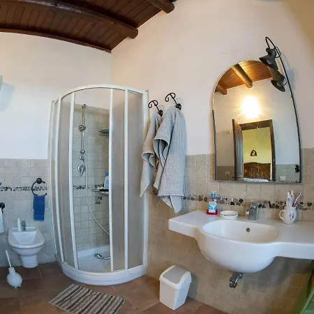 Nyaraló Spacious House With Sea View