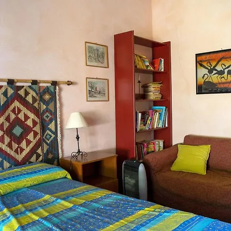 Nyaraló Spacious House With Sea View