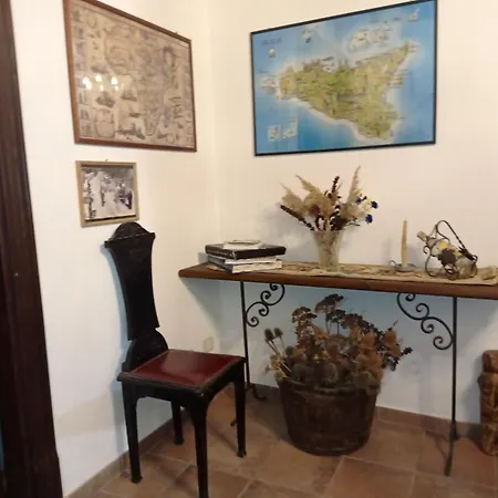 Spacious House With Sea View Sciacca