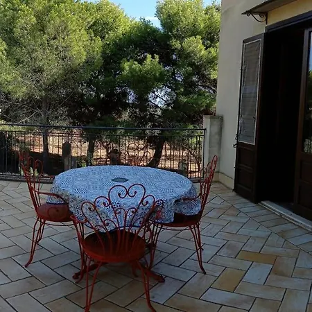 Nyaraló Spacious House With Sea View Sciacca